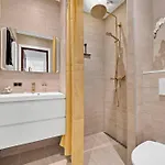 The Modern Breakaway In Apartamento *