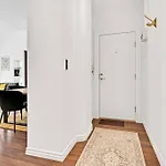 The Modern Breakaway In Apartamento *