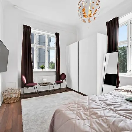 The Modern Breakaway In Apartment Aarhus