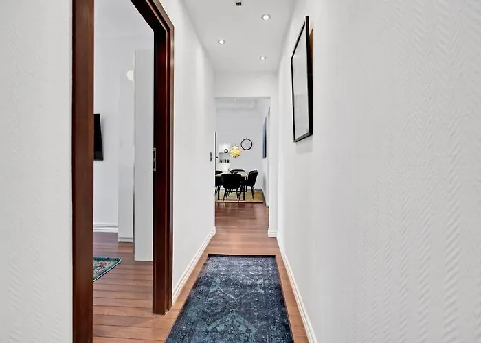 The Modern Breakaway In * Århus